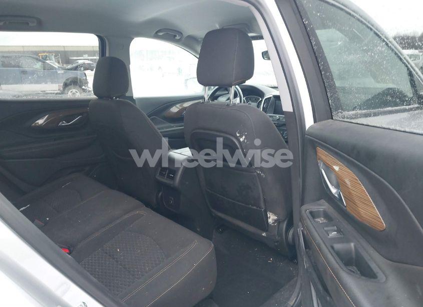 Photo 8 of 2020 Gmc Terrain FWD SLE (VIN 3GKALMEV6LL305196)