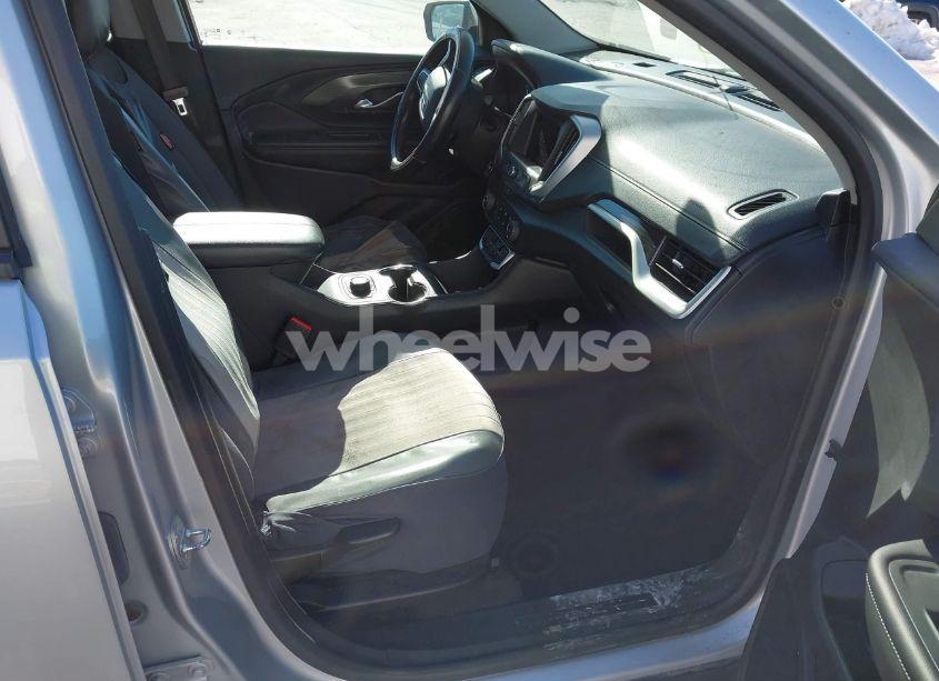 Photo 5 of 2022 Gmc Terrain FWD SLE (VIN 3GKALMEV6NL235394)