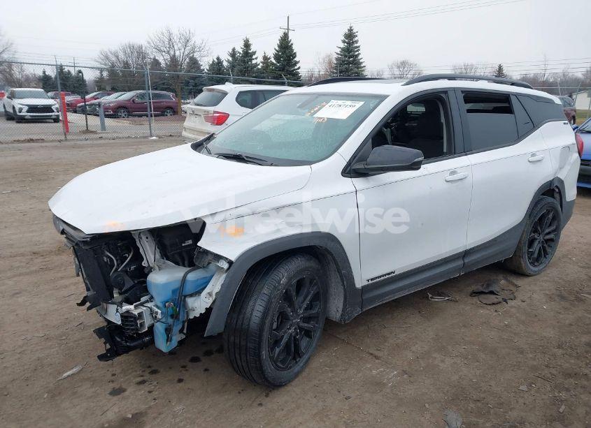 Photo 2 of 2019 Gmc Terrain SLE (VIN 3GKALMEV7KL331143)