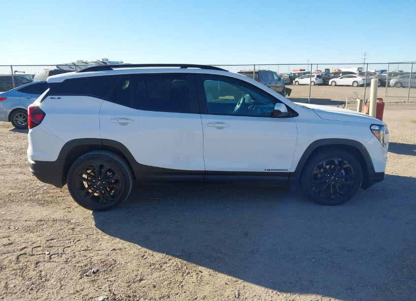 Photo 12 of 2022 Gmc Terrain FWD SLE (VIN 3GKALMEV7NL251250)