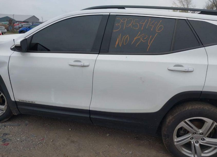 Photo 14 of 2018 Gmc Terrain SLE (VIN 3GKALMEV8JL409704)