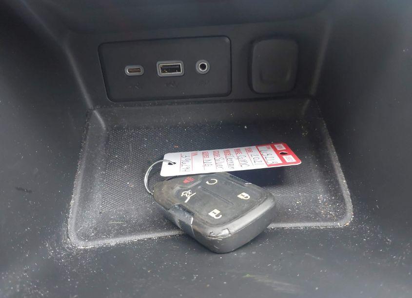 Photo 11 of 2021 Gmc Terrain FWD SLE (VIN 3GKALMEV8ML396294)