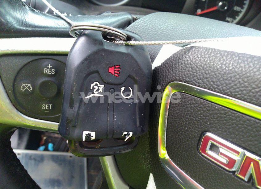 Photo 11 of 2018 Gmc Terrain SLE (VIN 3GKALMEV9JL141200)