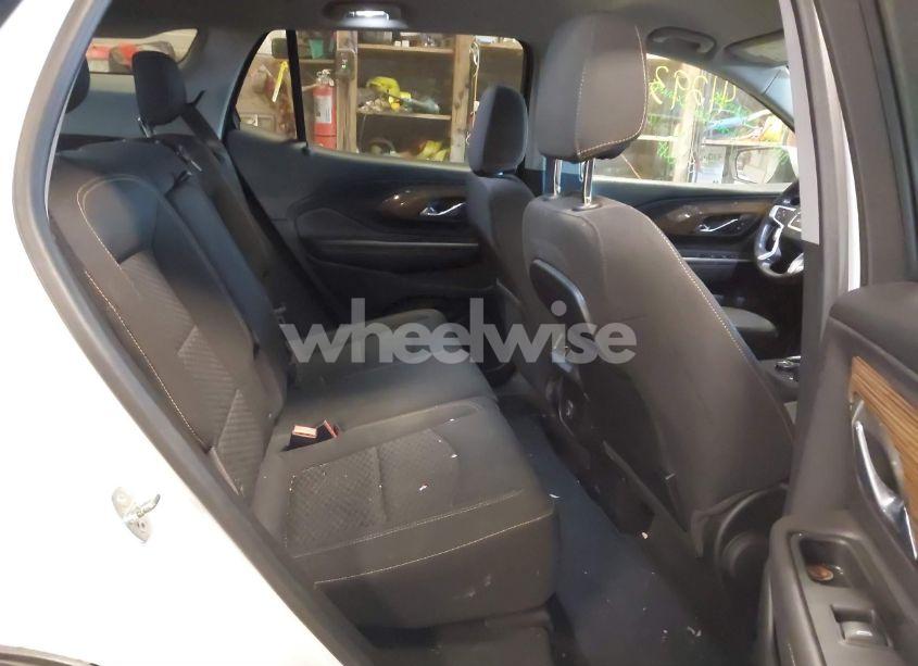 Photo 8 of 2018 Gmc Terrain SLE (VIN 3GKALMEV9JL349030)