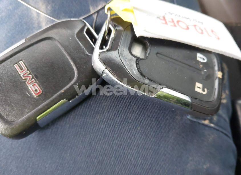 Photo 11 of 2019 Gmc Terrain SLE (VIN 3GKALMEV9KL117934)