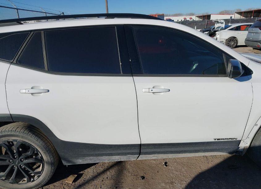 Photo 13 of 2020 Gmc Terrain FWD SLE (VIN 3GKALMEV9LL329296)