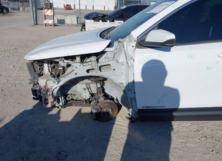 Photo 18 of 2018 Gmc Terrain SLE (VIN 3GKALMEVXJL373644)