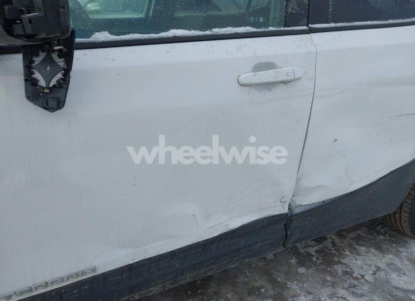 Photo 6 of 2021 Gmc Terrain FWD SLE (VIN 3GKALMEVXML337652)