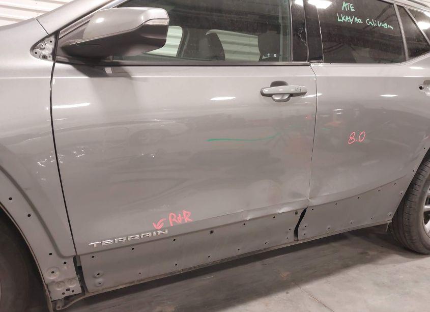 Photo 18 of 2023 Gmc Terrain FWD SLT (VIN 3GKALPEG3PL198648)