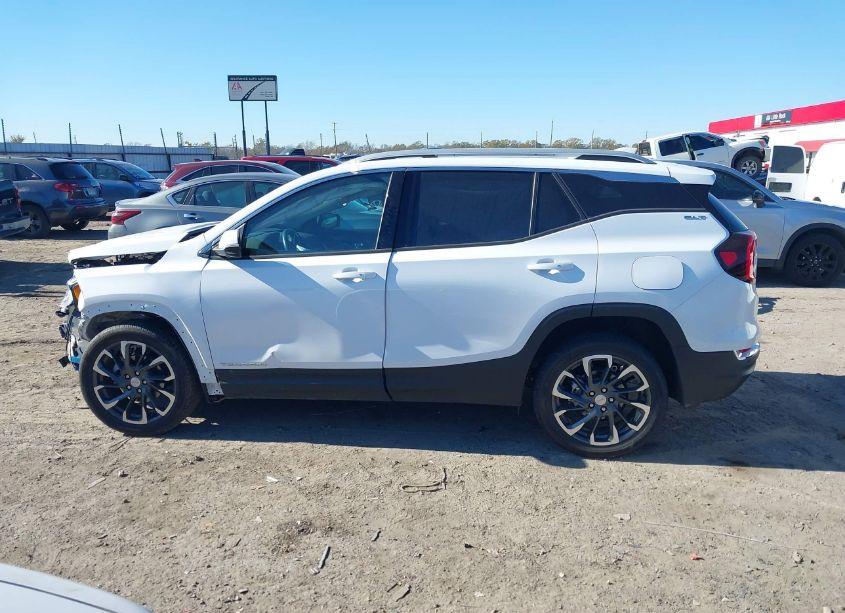 Photo 15 of 2022 Gmc Terrain FWD SLT (VIN 3GKALPEV0NL270904)