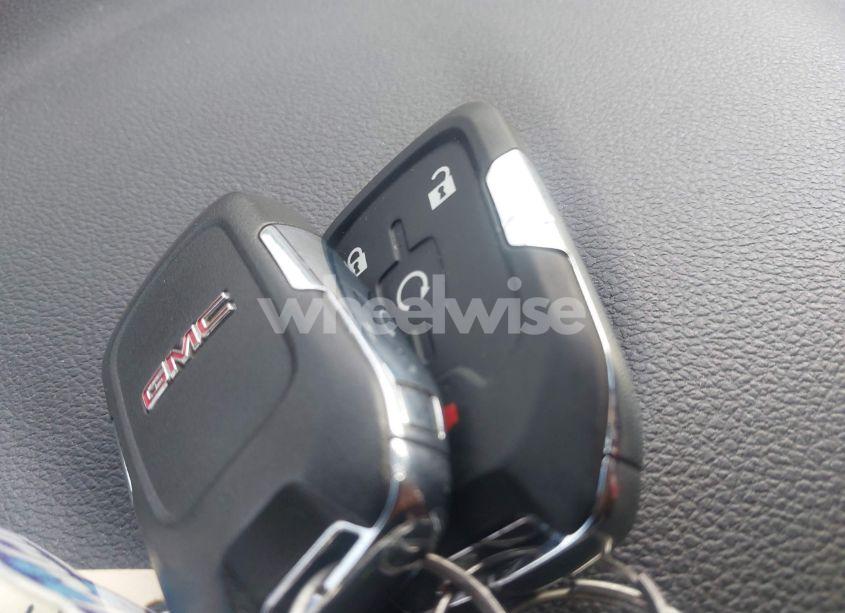 Photo 11 of 2019 Gmc Terrain SLT (VIN 3GKALPEV2KL160996)