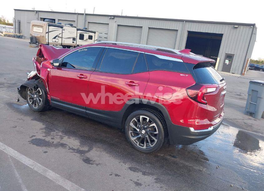 Photo 3 of 2022 Gmc Terrain FWD SLT (VIN 3GKALPEV4NL133481)