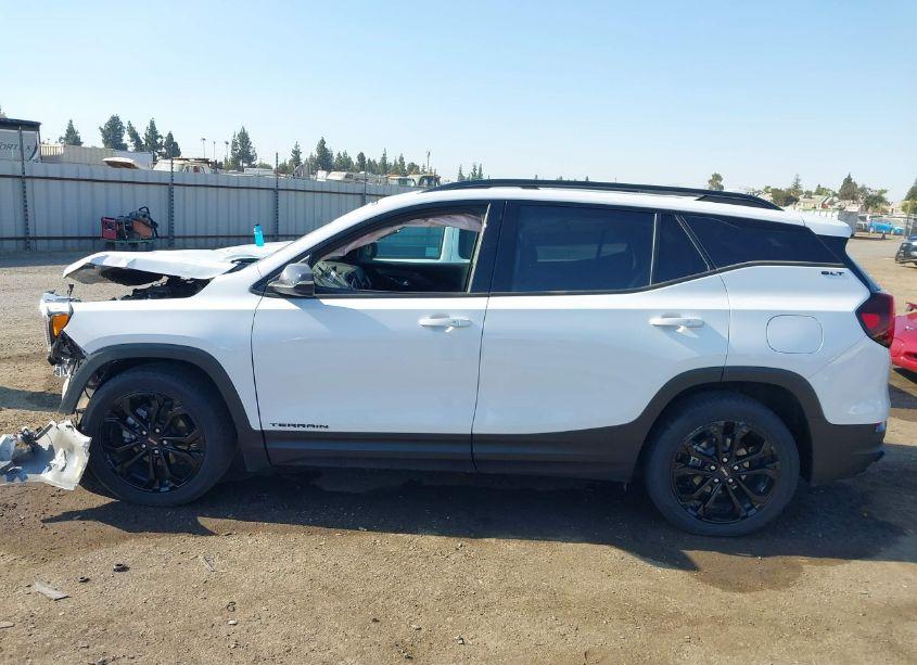 Photo 15 of 2022 Gmc Terrain FWD SLT (VIN 3GKALPEV4NL307467)