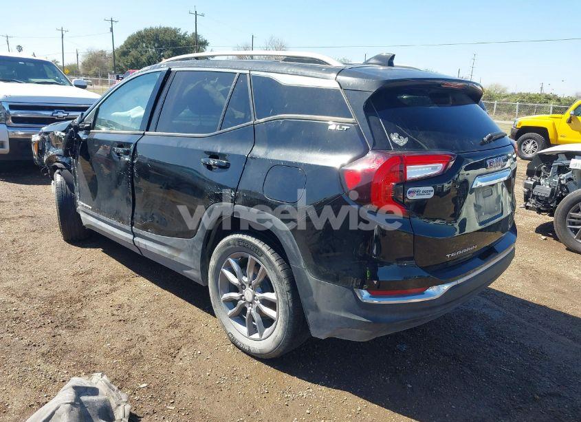 Photo 3 of 2022 Gmc Terrain FWD SLT (VIN 3GKALPEV8NL261044)