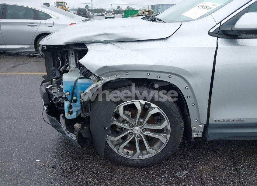 Photo 18 of 2019 Gmc Terrain SLT (VIN 3GKALPEVXKL187475)