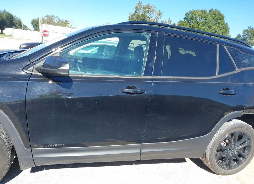 Photo 15 of 2020 Gmc Terrain FWD SLT (VIN 3GKALPEVXLL299775)