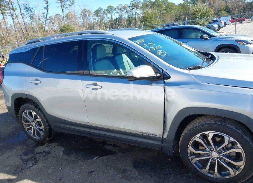 Photo 13 of 2019 Gmc Terrain SLT (VIN 3GKALPEX1KL278149)
