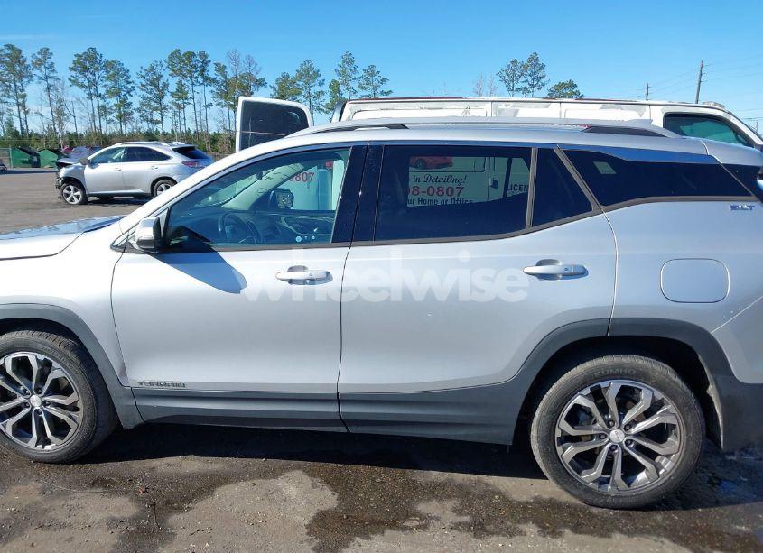 Photo 14 of 2019 Gmc Terrain SLT (VIN 3GKALPEX1KL278149)