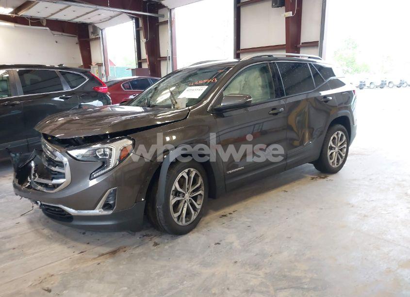 Photo 2 of 2020 Gmc Terrain FWD SLT (VIN 3GKALPEX5LL219445)