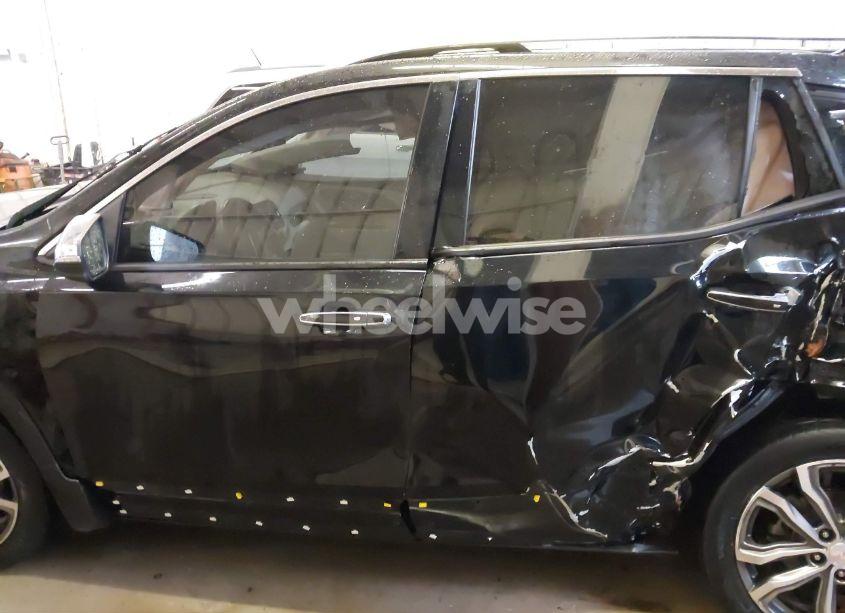 Photo 14 of 2018 Gmc Terrain DENALI (VIN 3GKALSEX4JL139943)