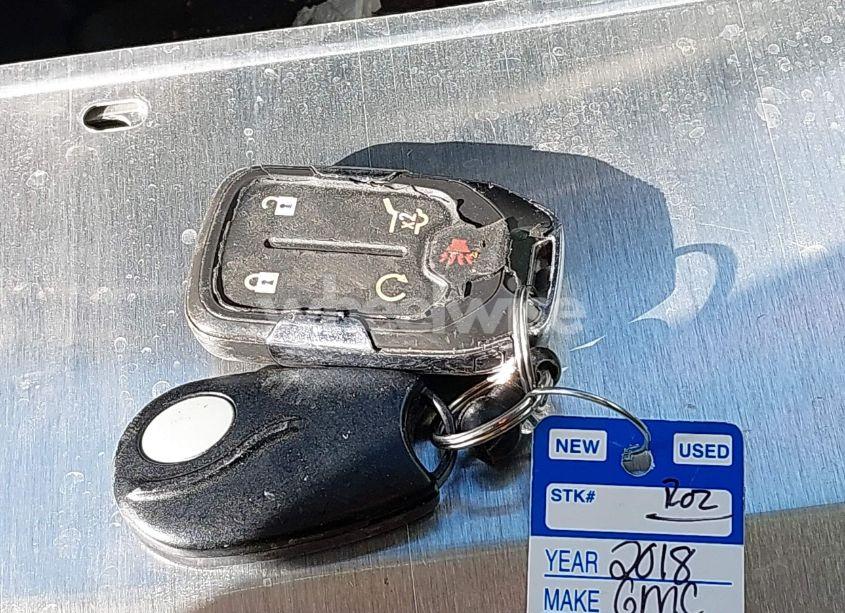 Photo 11 of 2018 Gmc Terrain DENALI (VIN 3GKALSEX5JL271478)