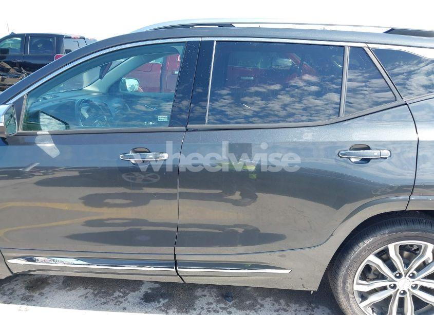 Photo 14 of 2018 Gmc Terrain DENALI (VIN 3GKALSEX5JL320307)