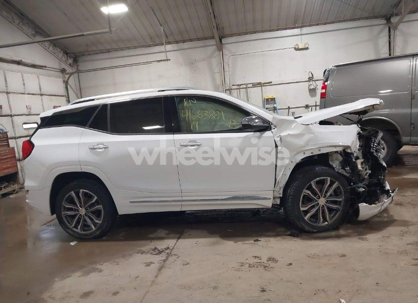 Photo 13 of 2019 Gmc Terrain DENALI (VIN 3GKALSEX5KL284619)