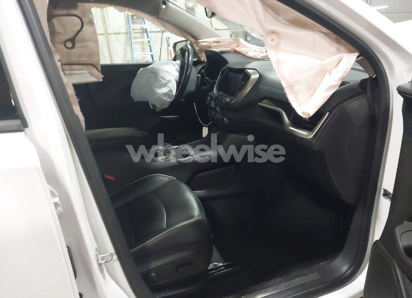 Photo 5 of 2019 Gmc Terrain DENALI (VIN 3GKALSEX5KL284619)