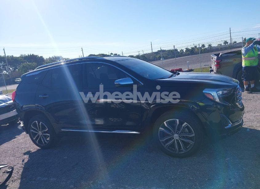 Photo 13 of 2019 Gmc Terrain DENALI (VIN 3GKALSEX8KL207937)