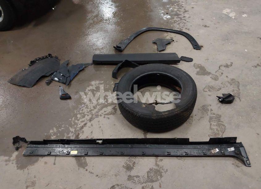 Photo 12 of 2023 Gmc Terrain AWD SLE (VIN 3GKALTEG9PL137698)