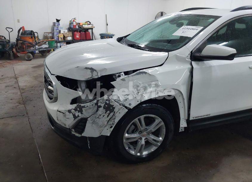 Photo 6 of 2021 Gmc Terrain AWD SLE (VIN 3GKALTEV0ML383940)