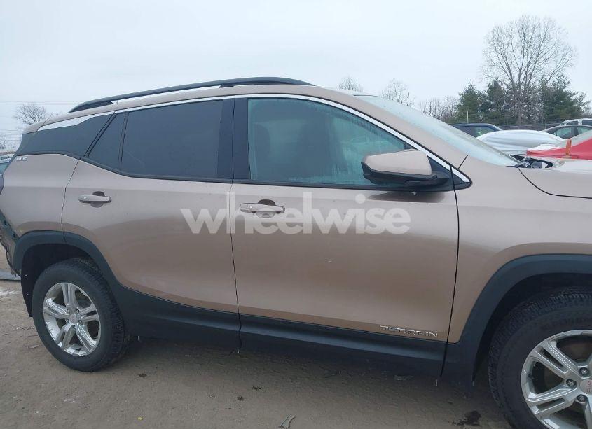 Photo 14 of 2018 Gmc Terrain SLE (VIN 3GKALTEV1JL153030)
