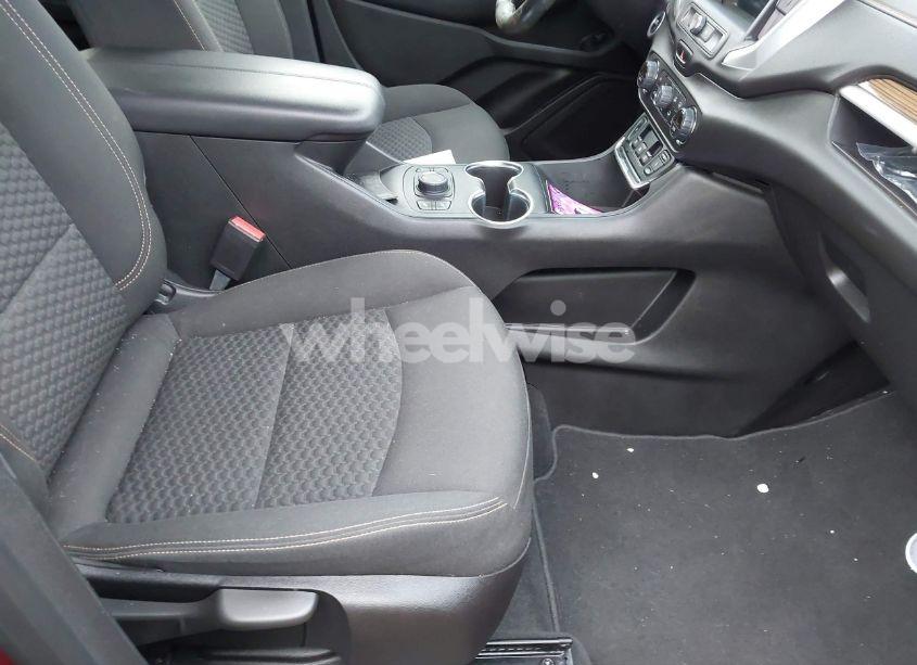 Photo 5 of 2018 Gmc Terrain SLE (VIN 3GKALTEV1JL242757)