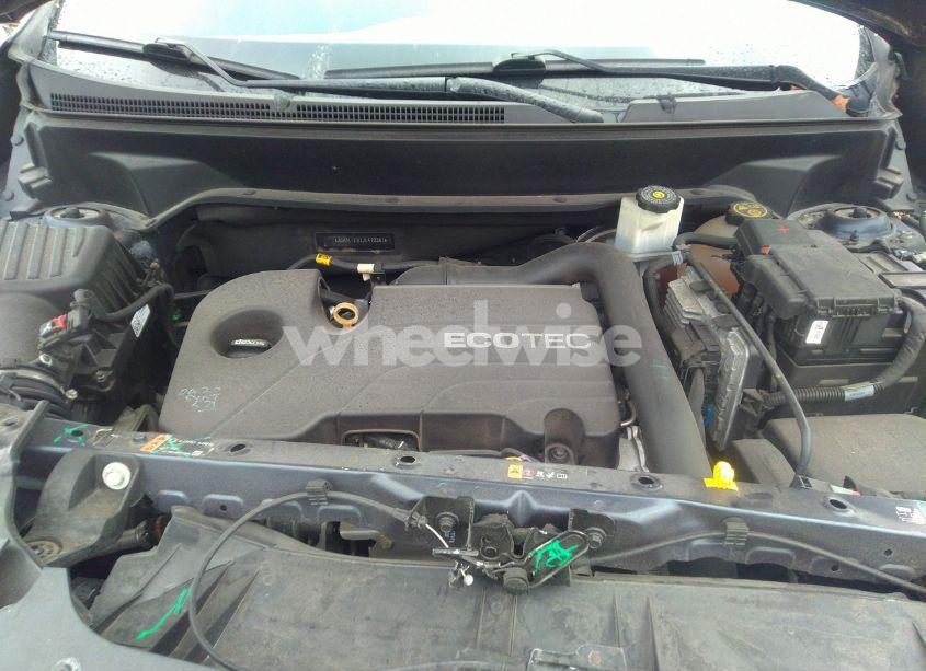 Photo 10 of 2018 Gmc Terrain SLE (VIN 3GKALTEV1JL410381)