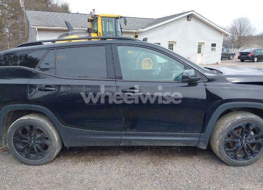 Photo 13 of 2019 Gmc Terrain SLE (VIN 3GKALTEV1KL386679)