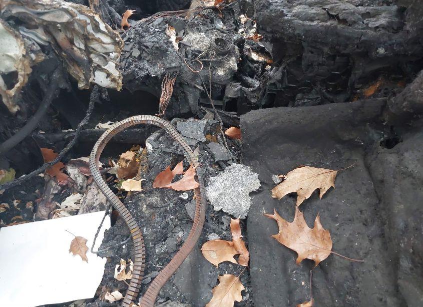 Photo 11 of 2021 Gmc Terrain AWD SLE (VIN 3GKALTEV1ML320636)