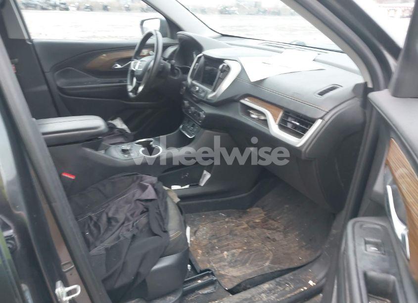 Photo 5 of 2019 Gmc Terrain SLE (VIN 3GKALTEV2KL353710)