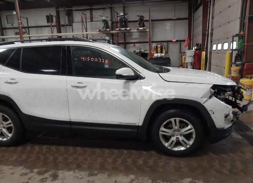 Photo 13 of 2020 Gmc Terrain AWD SLE (VIN 3GKALTEV2LL343745)