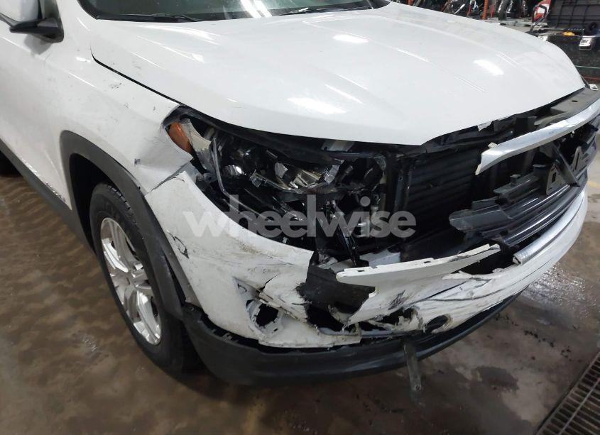 Photo 6 of 2020 Gmc Terrain AWD SLE (VIN 3GKALTEV2LL343745)