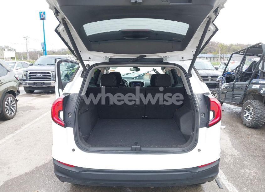 Photo 18 of 2022 Gmc Terrain AWD SLE (VIN 3GKALTEV2NL139045)