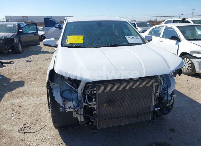 Photo 13 of 2018 Gmc Terrain SLE (VIN 3GKALTEV3JL298666)