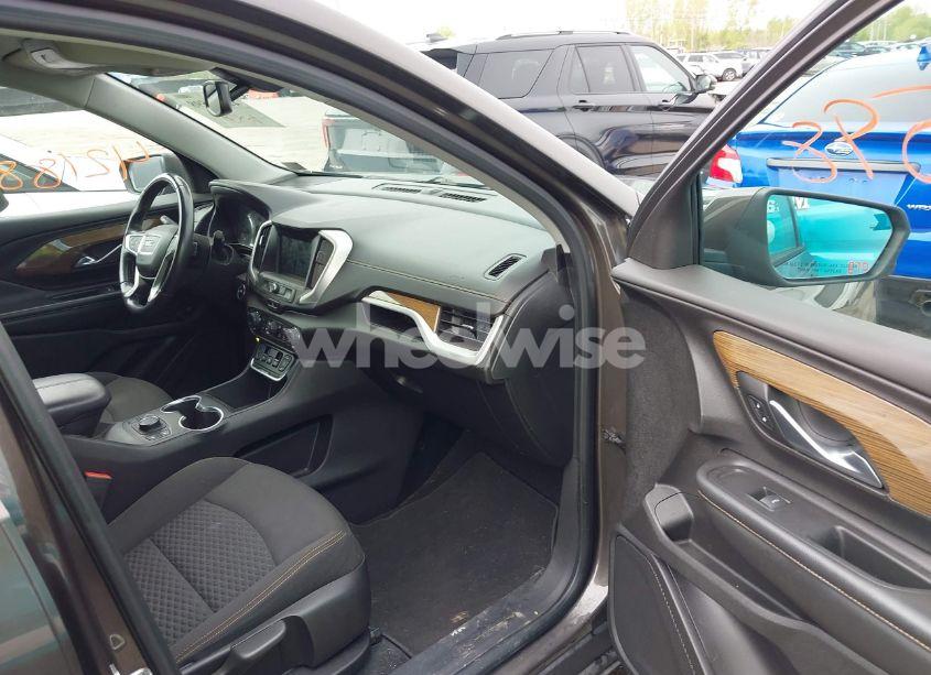 Photo 5 of 2019 Gmc Terrain SLE (VIN 3GKALTEV3KL154455)