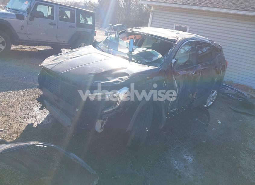 Photo 2 of 2018 Gmc Terrain SLE (VIN 3GKALTEV4JL379241)