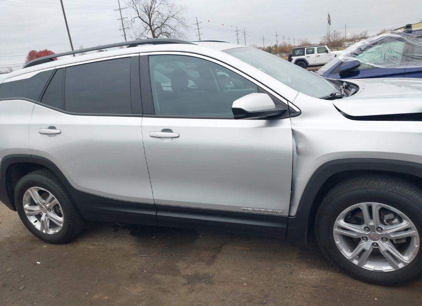 Photo 13 of 2022 Gmc Terrain AWD SLE (VIN 3GKALTEV5NL219276)