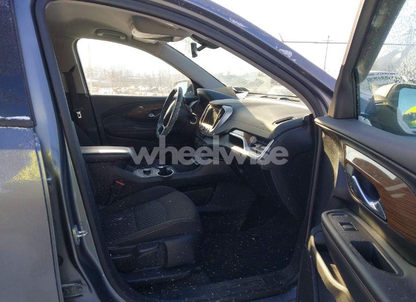 Photo 5 of 2019 Gmc Terrain SLE (VIN 3GKALTEV6KL104150)