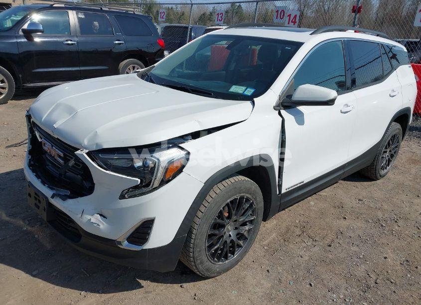 Photo 2 of 2018 Gmc Terrain SLE (VIN 3GKALTEV7JL157776)