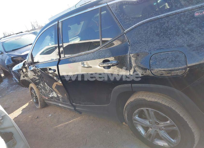 Photo 15 of 2018 Gmc Terrain SLE (VIN 3GKALTEV7JL399919)