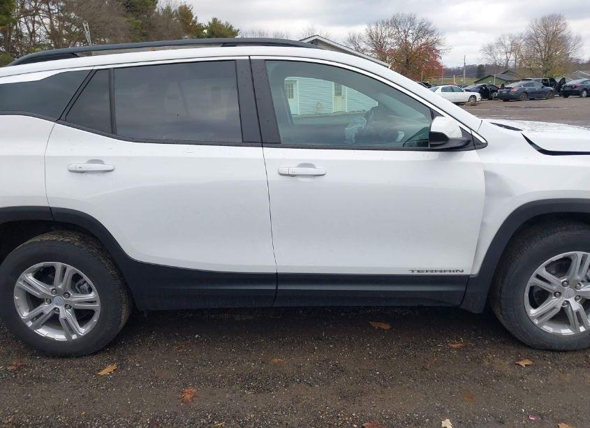 Photo 13 of 2022 Gmc Terrain AWD SLE (VIN 3GKALTEV7NL290205)