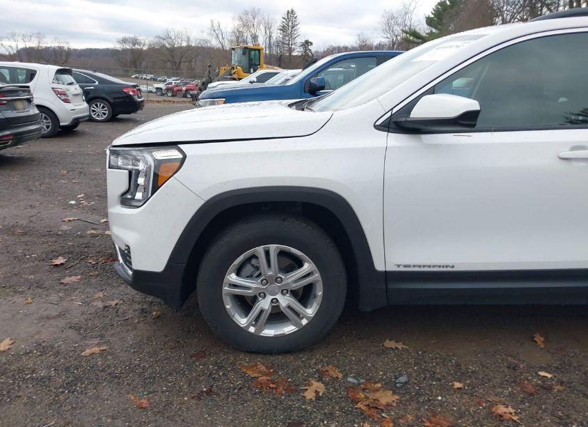 Photo 18 of 2022 Gmc Terrain AWD SLE (VIN 3GKALTEV7NL290205)