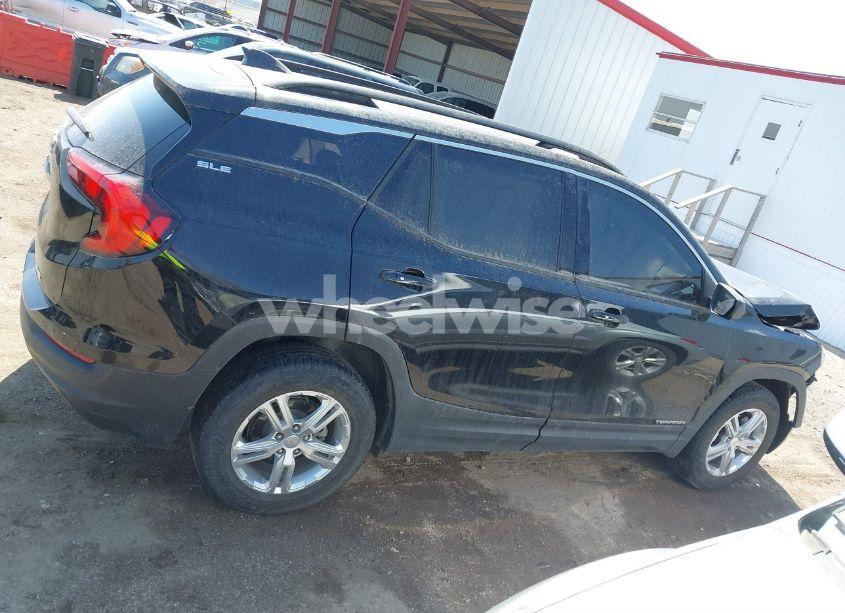 Photo 13 of 2018 Gmc Terrain SLE (VIN 3GKALTEVXJL395802)